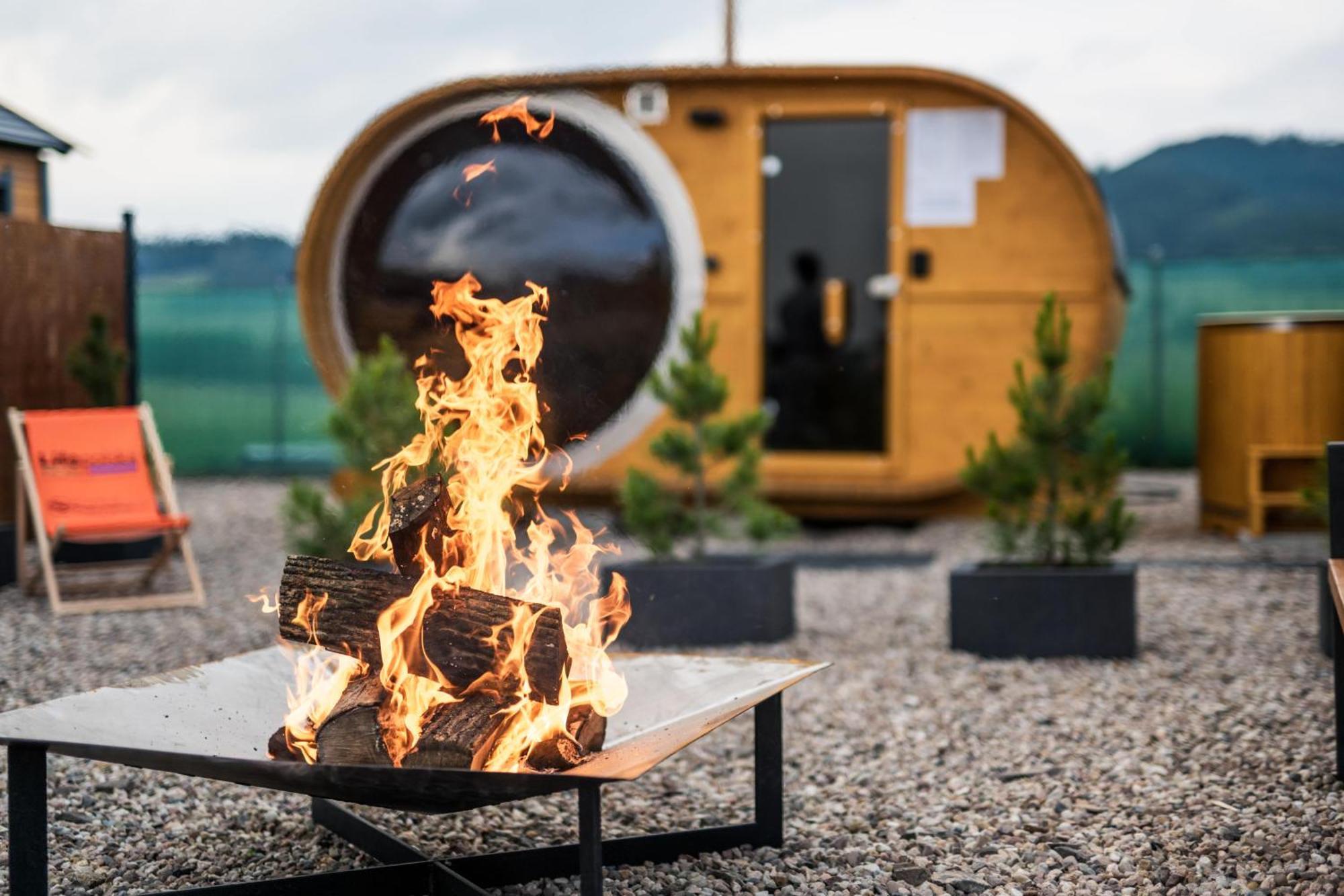 Rajska Polana Domki Premium ,Na Odludziu Z Prywatna Balia Z Jacuzzi I Sauna ,Cisza,Rowery Elektryczne,Gory,Astroprzygoda,- Adrspach, Skalne Miasto, Zamek Ksiaz,Andrzejowka,Karpacz, Sniezka,Janskie Laznie,Pec Mieroszow Exterior foto